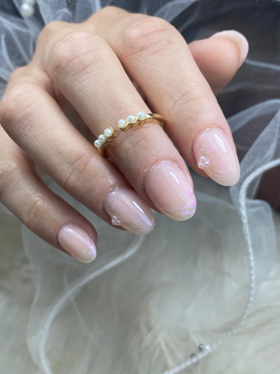 Nude con perlas