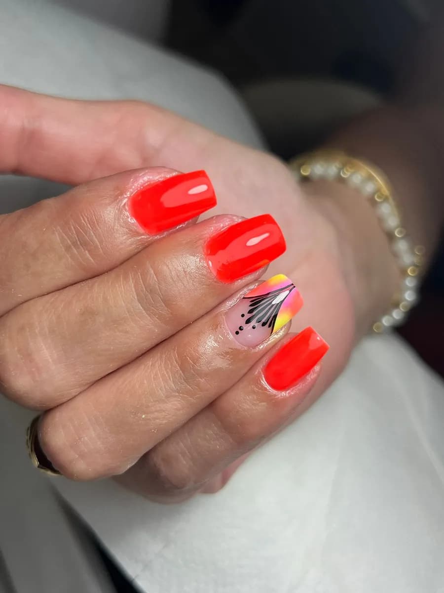 Rojo con detalle pintado a mano